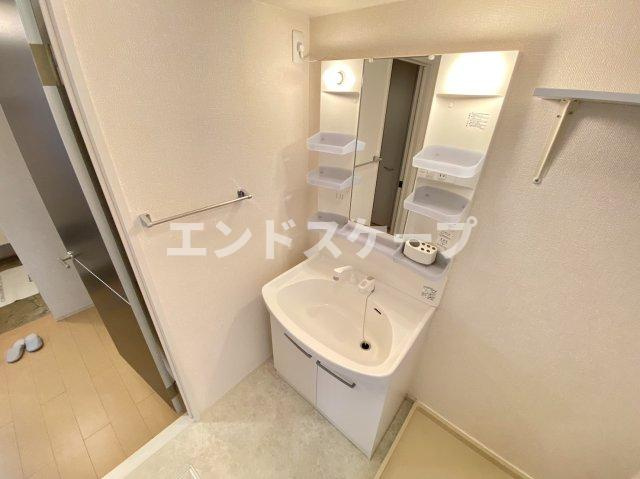 ヴェラハイツ Mの独立洗面台|高崎、前橋エリアのお部屋探しはエンドスケープまで！お客様の理想お聞かせ下さい♪