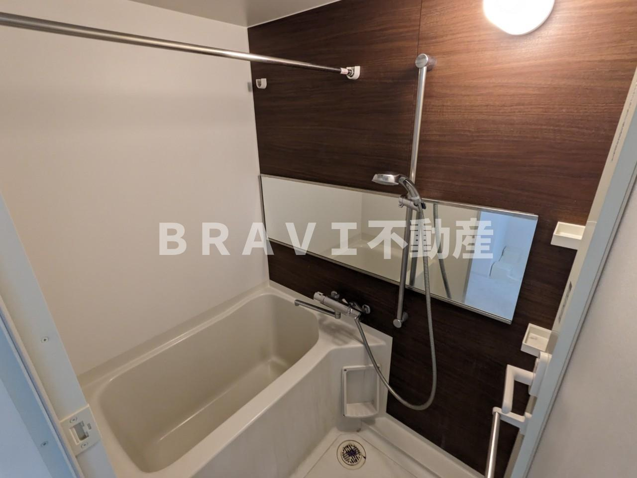 レオンコンフォート本町東Ⅲ　BRAVI不動産の浴室