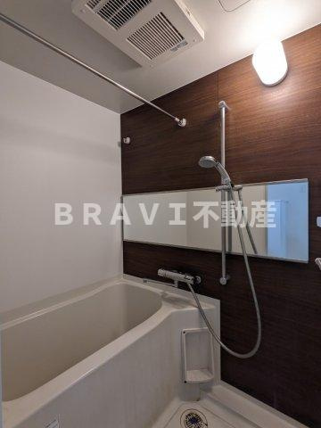 レオンコンフォート本町東Ⅲ　BRAVI不動産の浴室