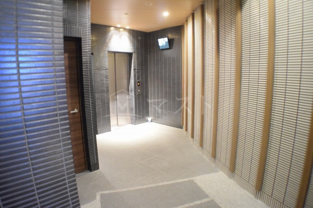 ポローニア立花通りのロビー