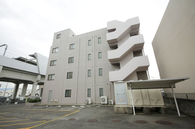 森ビルⅡの外観