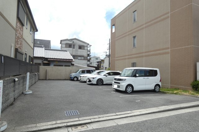 【駐車場】 | モルゲン北花田