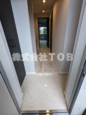 【玄関】 | AZEST調布ーアゼスト調布ー | ※別号室参考写真