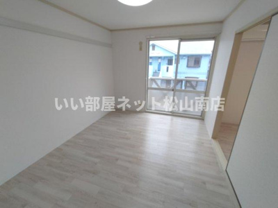 【居間・リビング】 | カルテット北斉院　Ｃ棟