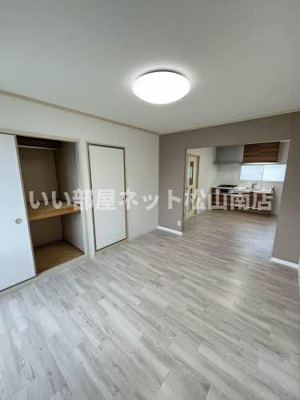 【居間・リビング】 | カルテット北斉院　Ｃ棟