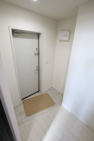 【玄関】 | ポプラーレ狭山Ⅱ