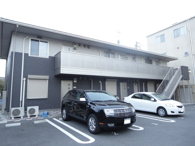 サンフローラ池田Ⅱの駐車場