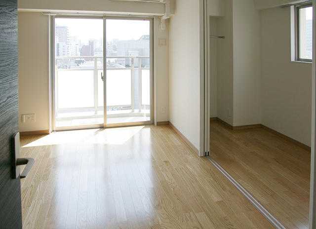 【居間・リビング】 | アストア薬院 | こちらの居間で趣味の時間をお楽しみください