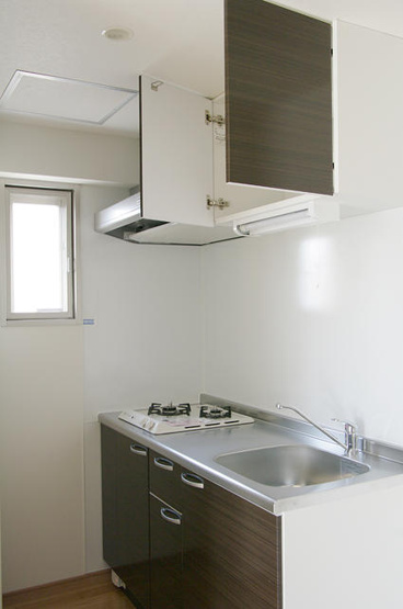【キッチン】 | アストア薬院 | コンパクトなキッチンで掃除もラクラク