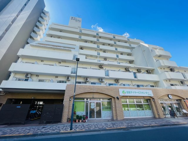 藤和新宿番衆町コープの外観