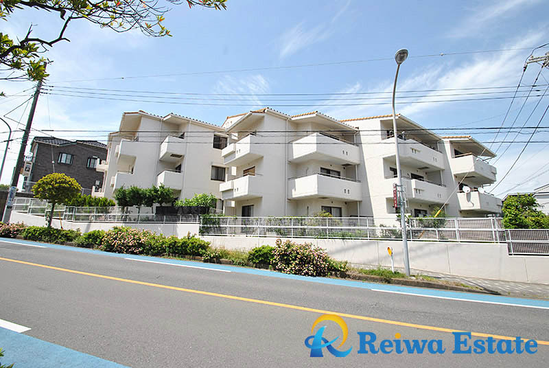 茅ヶ崎サニーハイツ　A棟の外観