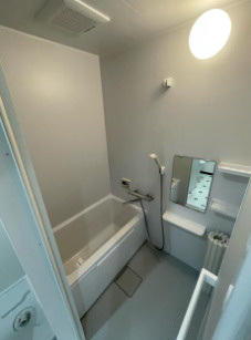 ハイツセントレアの浴室