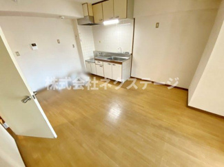 【居間・リビング】 | ロイヤルハイツⅡ