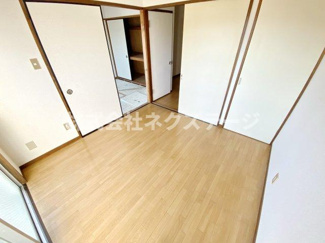 【寝室】 | ロイヤルハイツⅡ