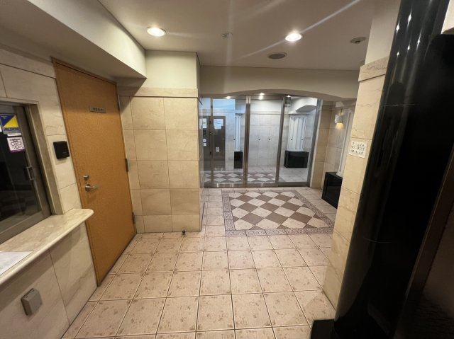 ディナスティ松屋町Ⅱのロビー|毎日通るロビーはこのようになっています