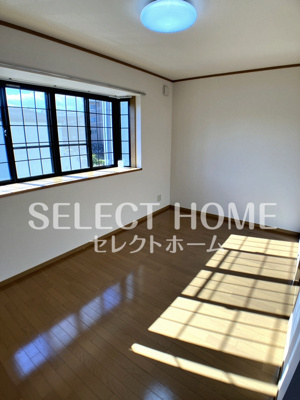 【居間・リビング】 | カーサ西真伝 | おしゃれな居間です