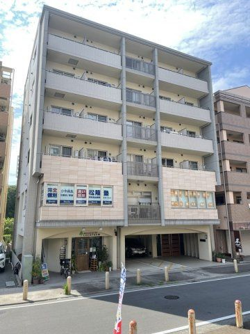 コンフォータブルの外観