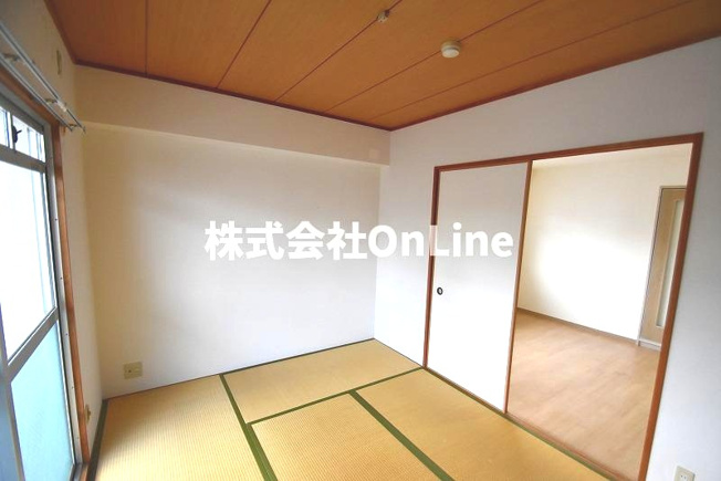 【寝室】 | フォワイエ