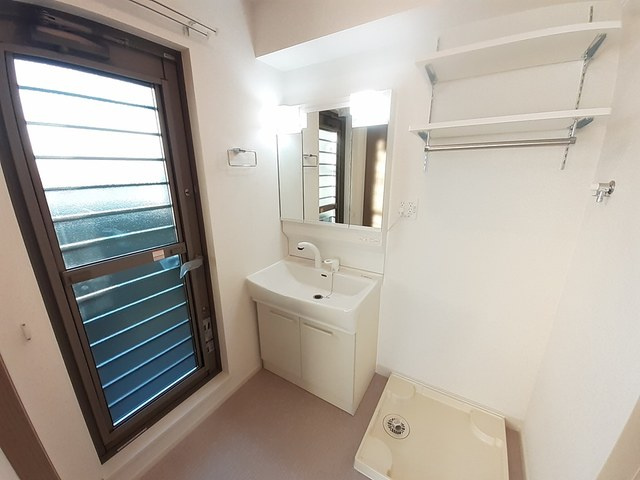 リーヴ・レガーロの独立洗面台|その他