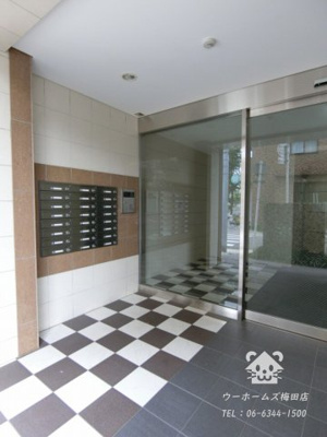 【エントランス】 | ウィンズコート西梅田 | 落ち着いたエントランスです