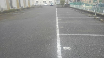 【駐車場】 | レオパレスクレール | 画像10