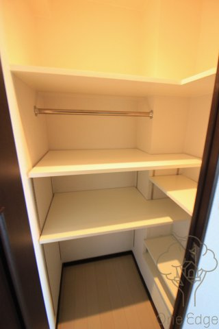 エステムコート西梅田パークビューの収納