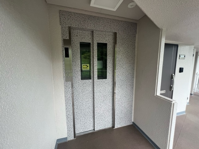 サニータウン長野清見台のエントランス