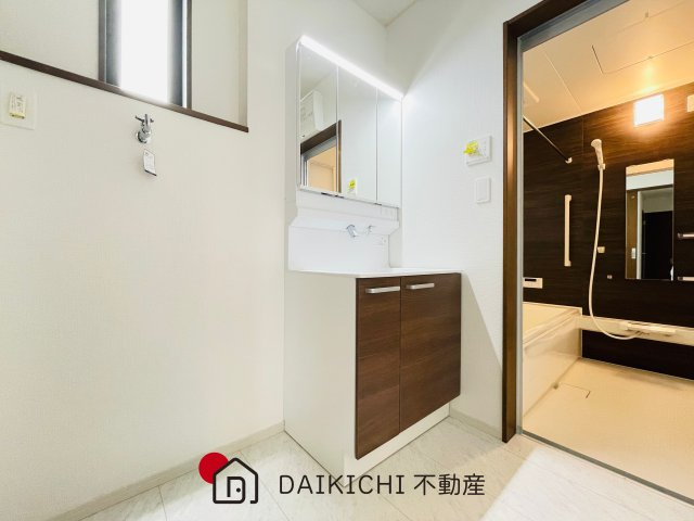 【独立洗面台】 | 熊谷市上之 22-P4　新築戸建　いろどりアイタウン 2号棟