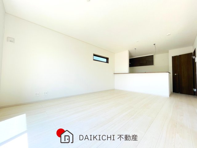 【居間・リビング】 | 熊谷市上之 22-P4　新築戸建　いろどりアイタウン 2号棟