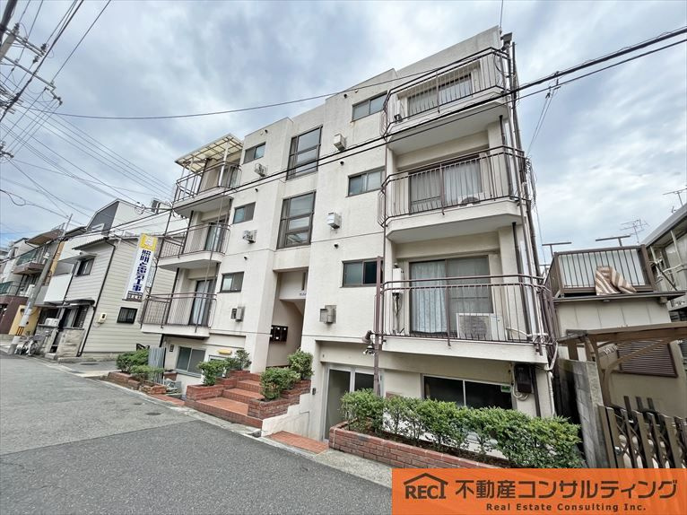サンハイツ六甲の外観