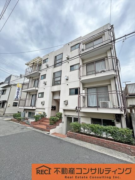 サンハイツ六甲の外観
