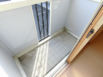 【バルコニー】 | ウェル・クレール