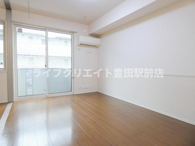 【居間・リビング】 | ラ・プランタン北野