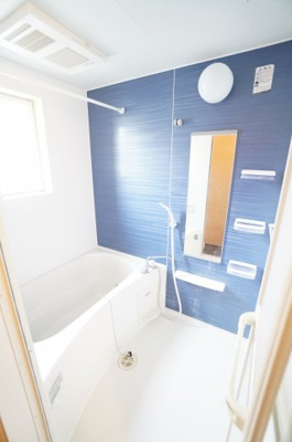 【浴室】 | アークフロイデ | ※同物件・同タイプの写真です。