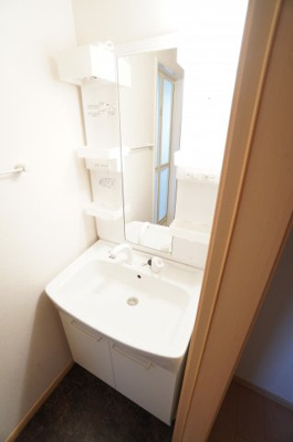 【独立洗面台】 | アークフロイデ | ※同物件・同タイプの写真です。