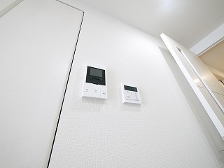 Sole Cedar 西大寺の設備|モニター付きインターホンです