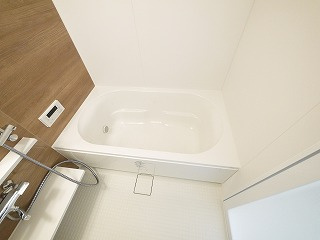 Sole Cedar 西大寺の浴室|お風呂で日々の疲れを落としましょう