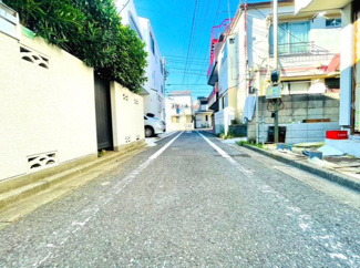 【前面道路含む現地写真】
