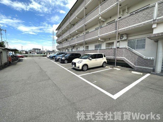 KTハイツの駐車場|駐車場があります