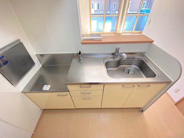 フローリッシュ美原のキッチン