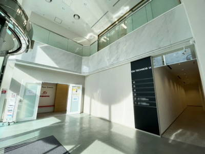 【エントランス】 | IDA TECHNOS ９（伊田テクノス９）