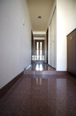 グランドメゾン黒川の玄関