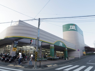 FUJI 上野川店まで400ｍ