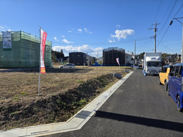 東松山市大字市ノ川　全25区画No.19　建築条件無し売地の前面道路含む現地写真|他区画
