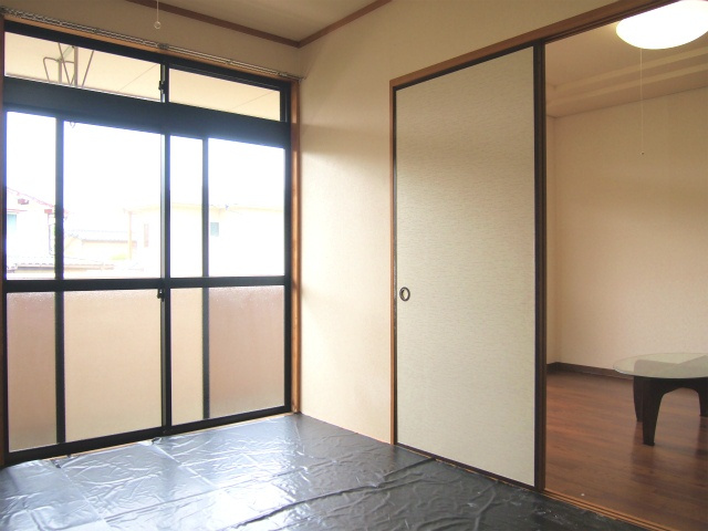 シェーンリーリエ【キャッシュバック対象物件】の和室|ゆったりとくつろげる和室です