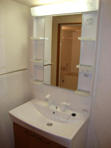 ヴィラ　ビアンカの洗面所|洗髪洗面化粧台