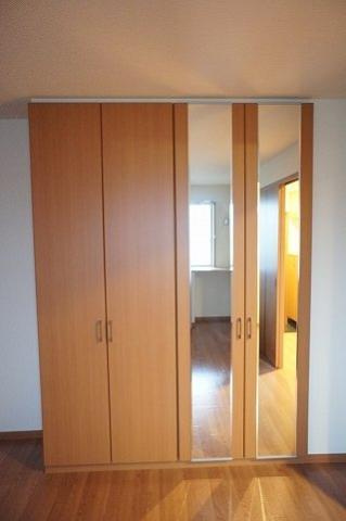 ヴィラ　ビアンカの収納|クローゼット