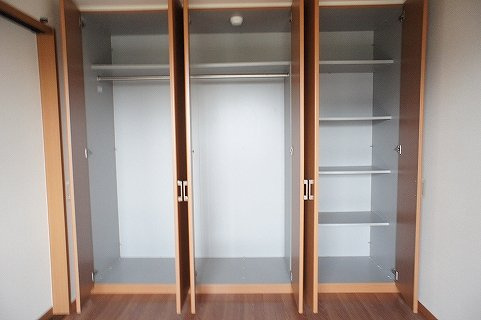 ヴィラ　ビアンカの収納|クローゼット