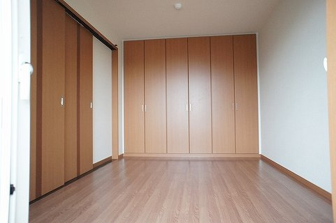 ヴィラ　ビアンカの内装|洋室