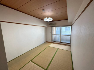  | 東壱番館